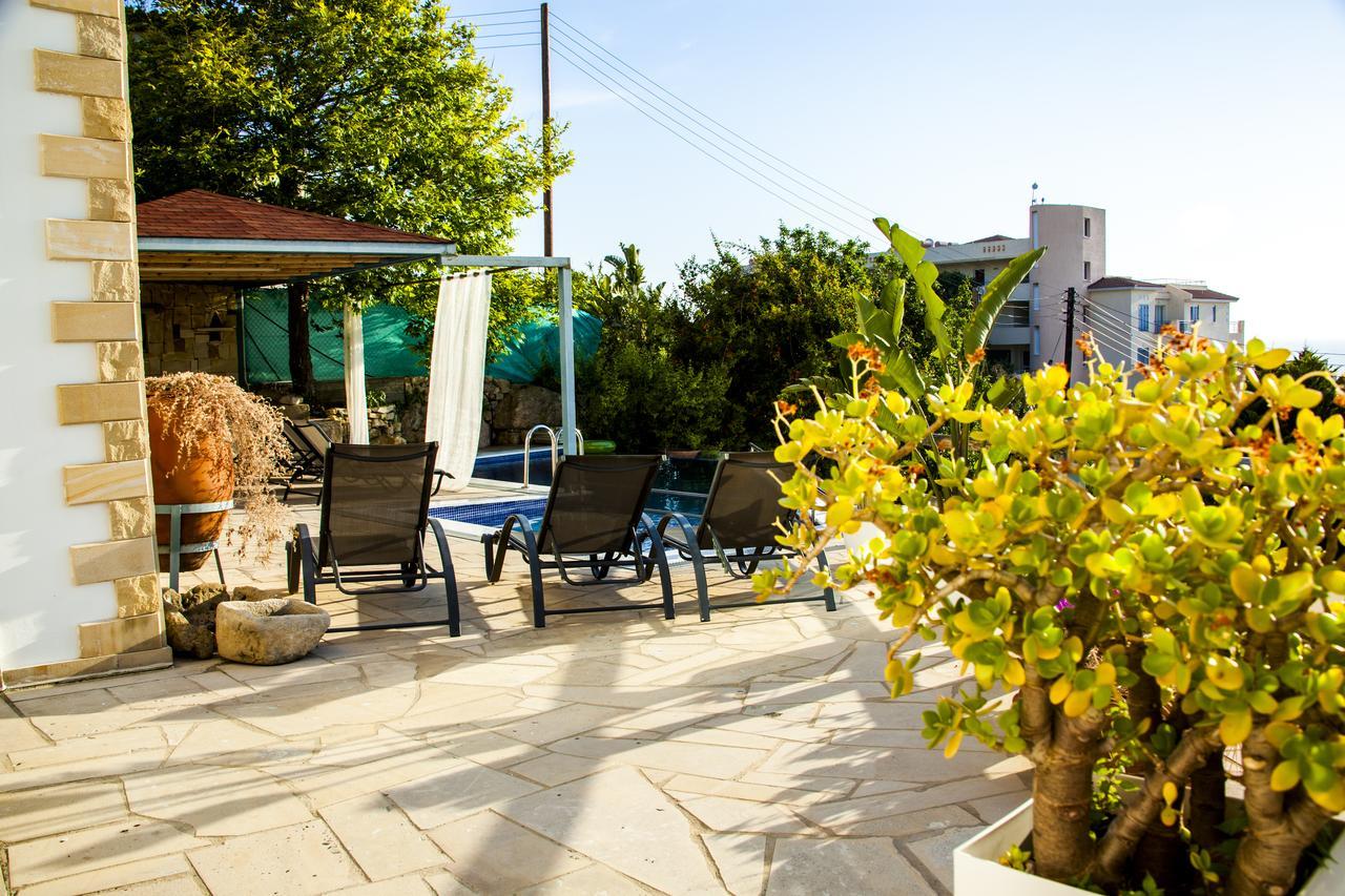 Villa Infinite Blu Paphos Exteriör bild