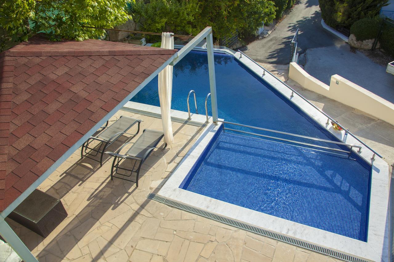 Villa Infinite Blu Paphos Exteriör bild