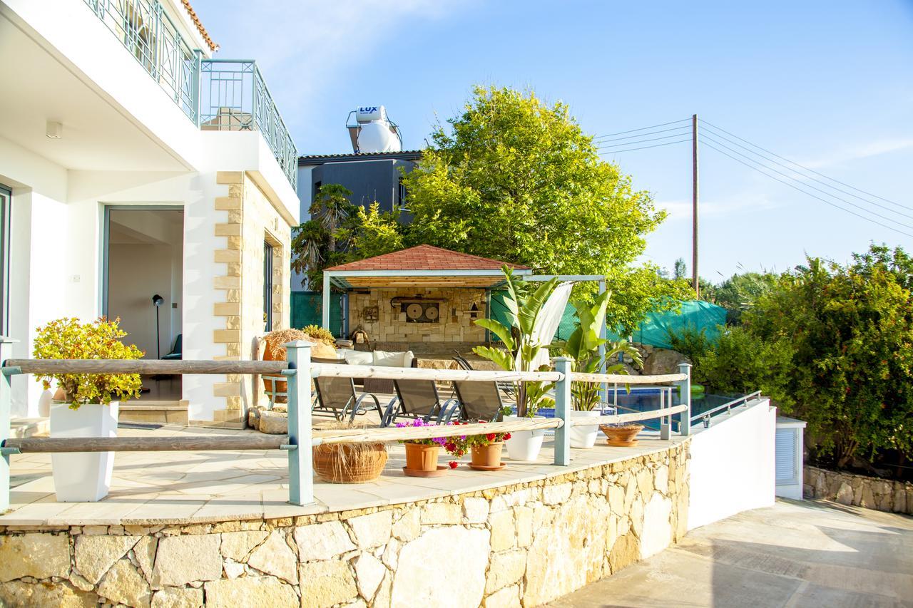 Villa Infinite Blu Paphos Exteriör bild